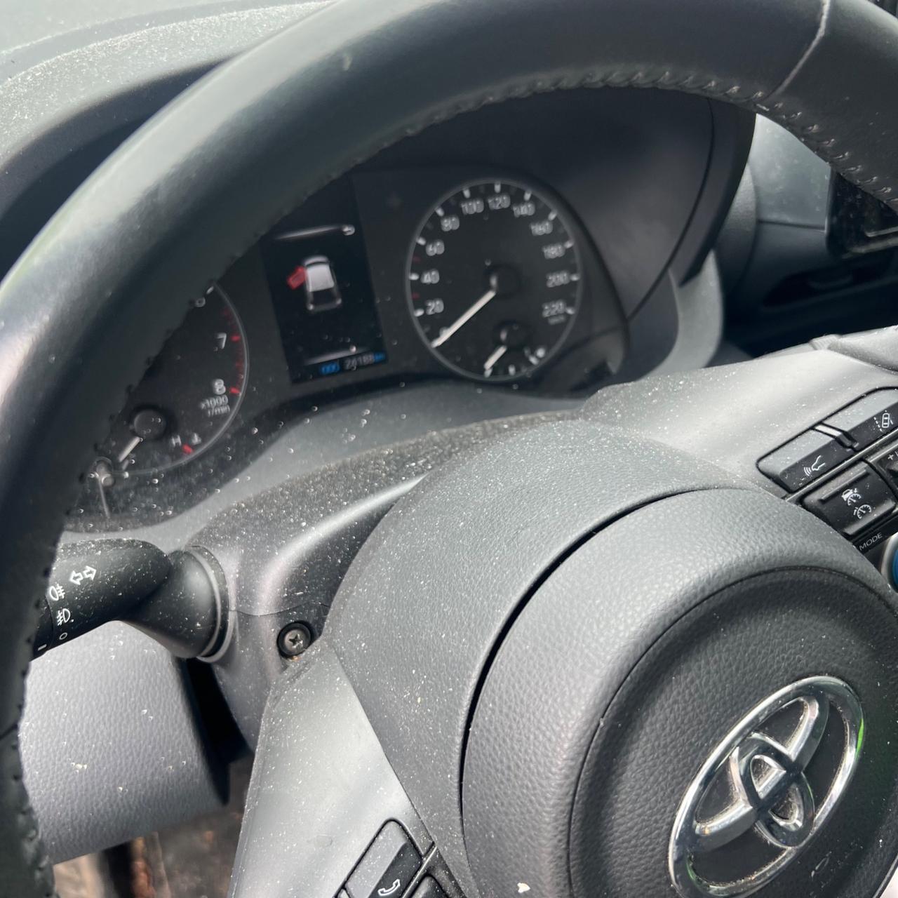 Toyota Yaris 1.0 5 porte Active