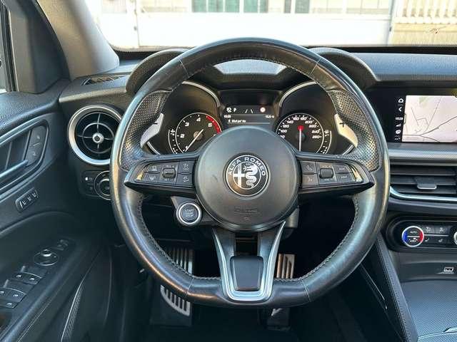 Alfa Romeo Stelvio 2.2 AT8 Q4 Veloce 210cv