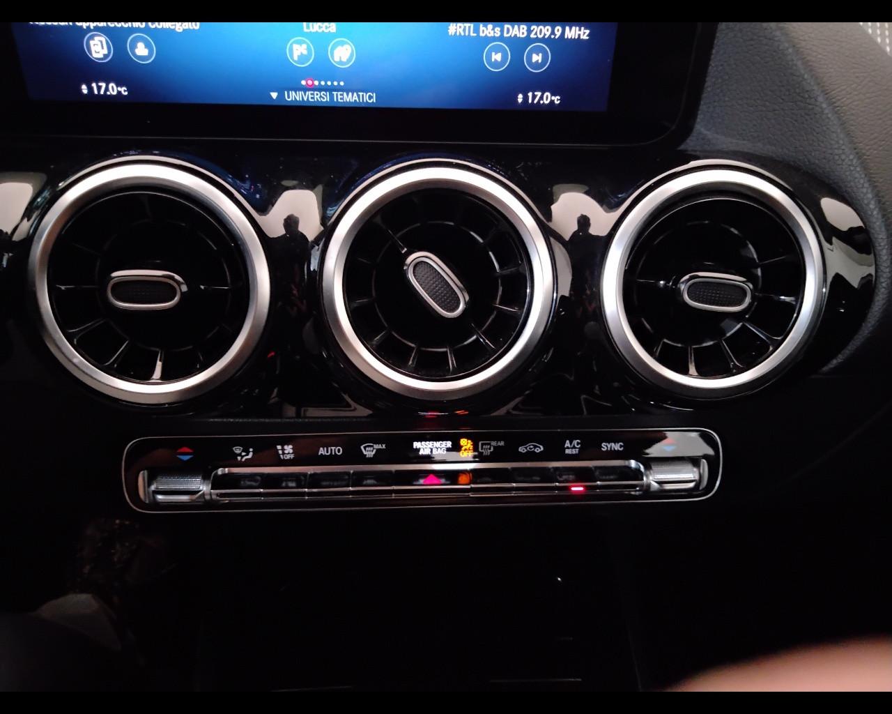 Mercedes-Benz Classe B - W247 2018 - B 180 d Sport Plus auto
