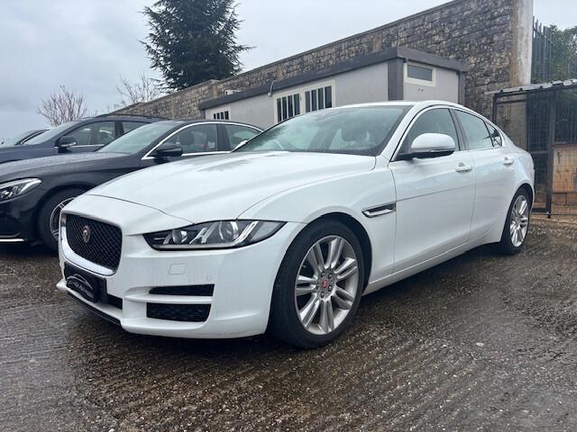 Jaguar XE 2.0 D 180 CV aut. Portfolio