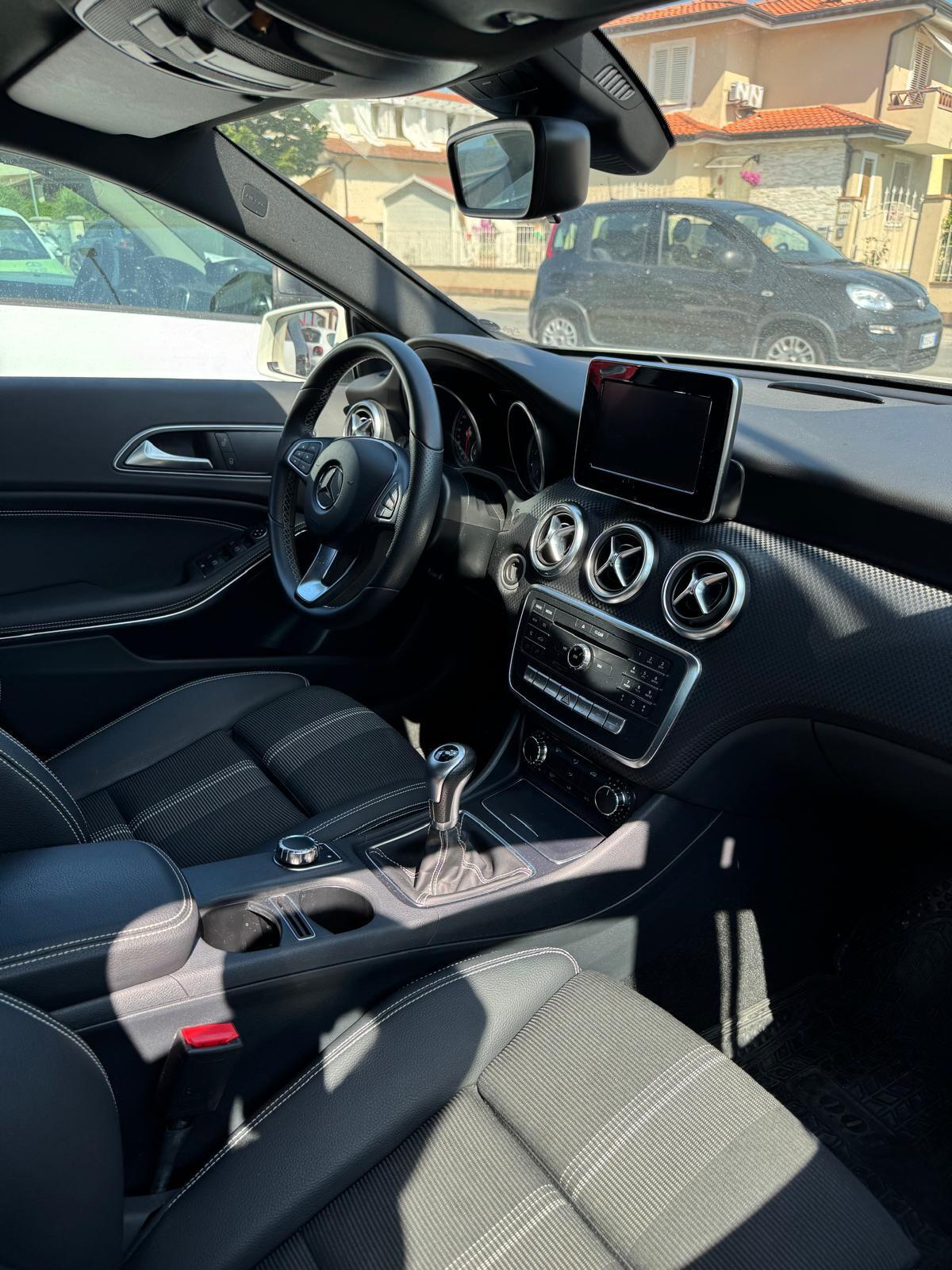 Mercedes-benz A 180 A 180 d Sport OK PER NEOPATENTATI