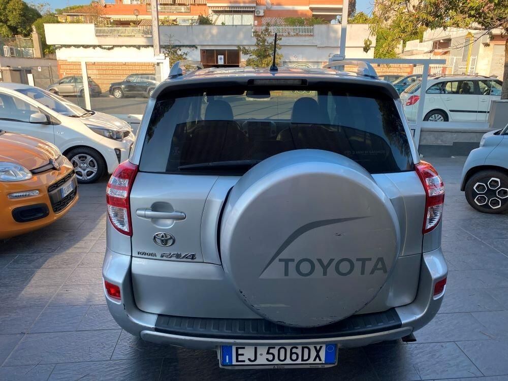 Toyota RAV 4 RAV4 2.2 D-4D 150 CV DPF