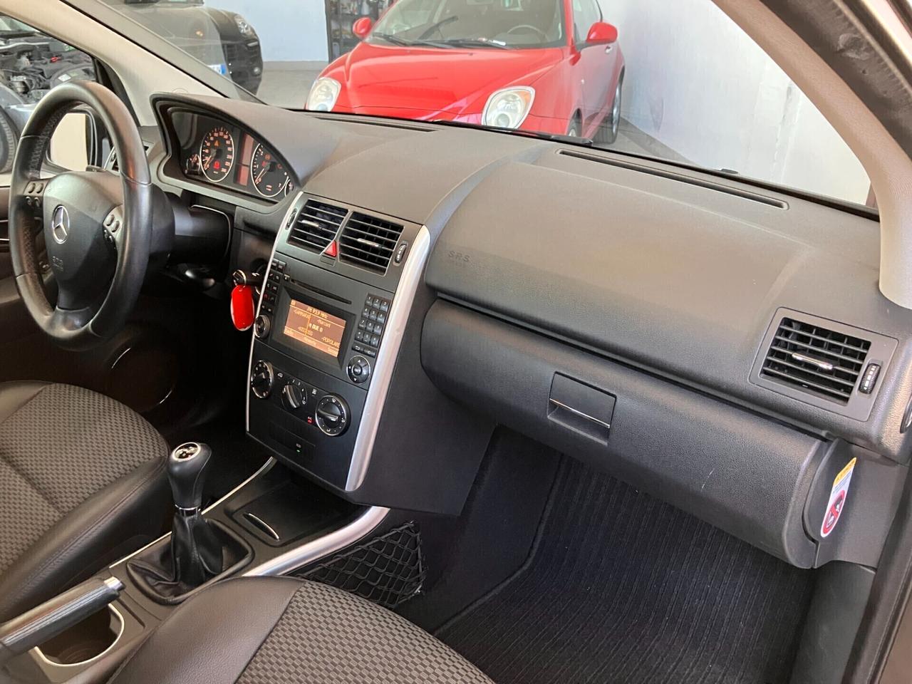 Mercedes-benz A 160 NEOPATENTATI EURO 5 BENZINA