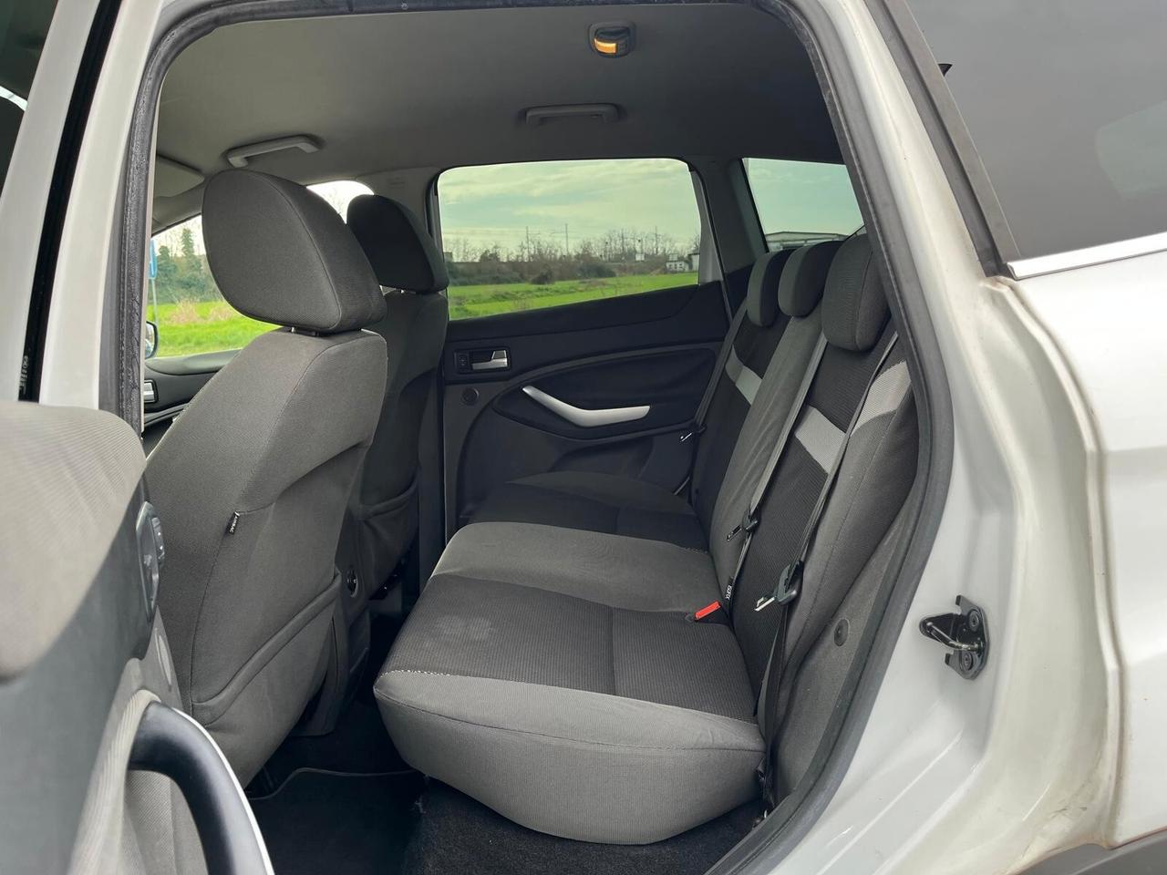 Ford Kuga 2.0 TDCi 136 CV 2WD Titanium DPF