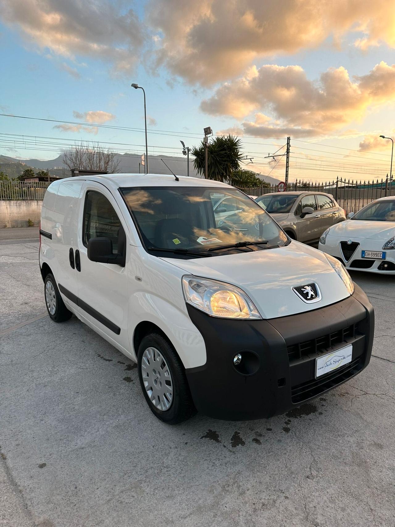 Peugeot Bipper cambio automatico/COIBENTATO 1.4 DIESEL