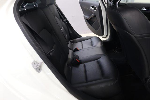MERCEDES-BENZ A 160 d Executive