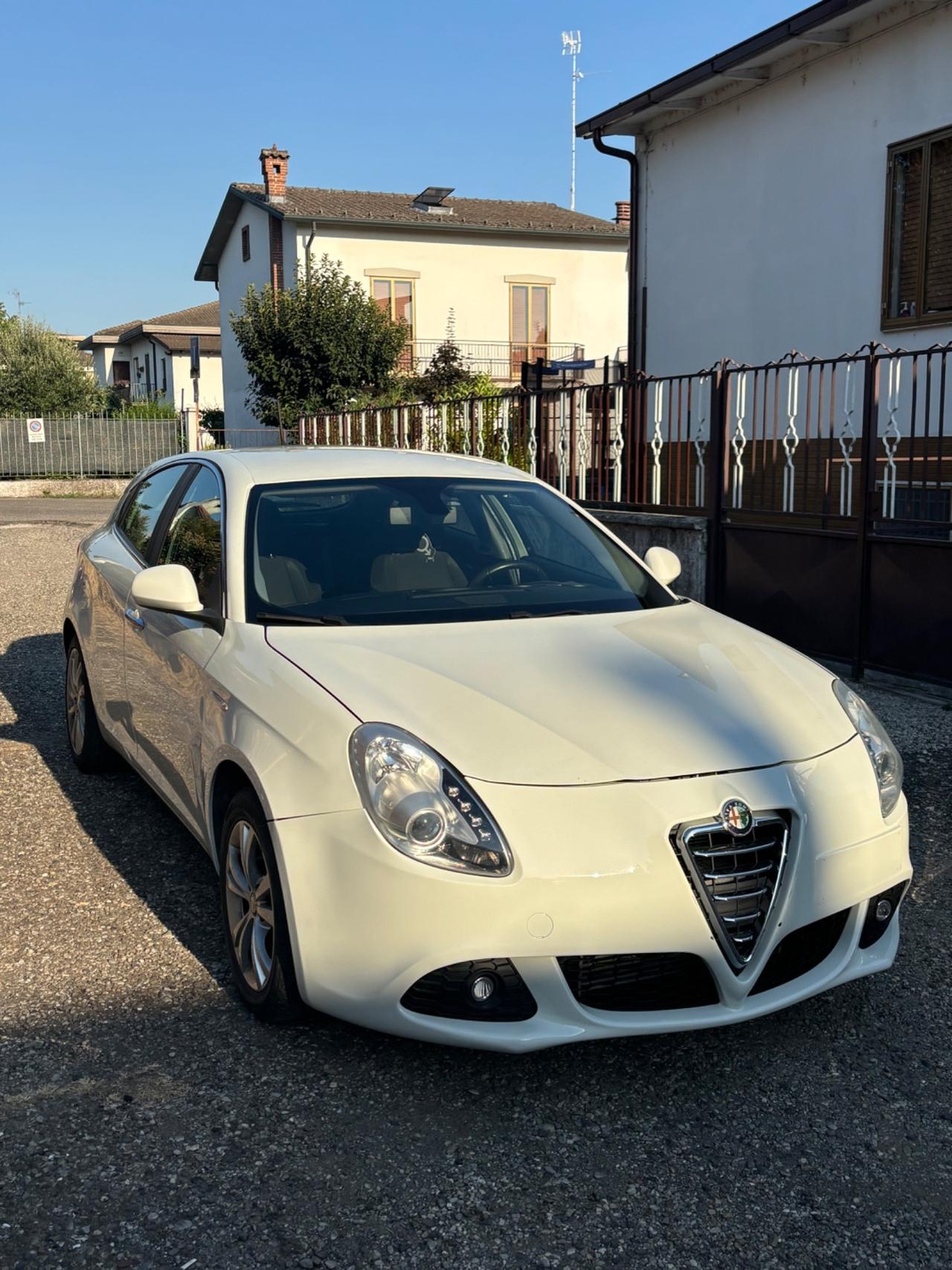 Alfa Romeo Giulietta 1.6 JTDm-2 105 CV Distinctive