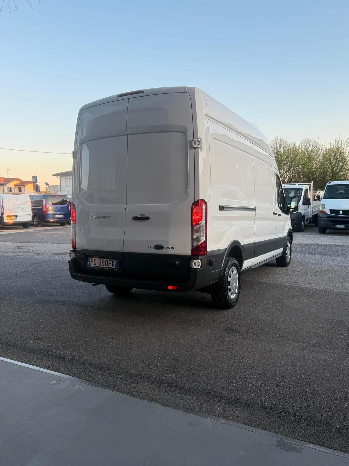 Furgone FORD Transit 330 2.0TDCi Eco Blue Trend Passo medio, Tetto alto