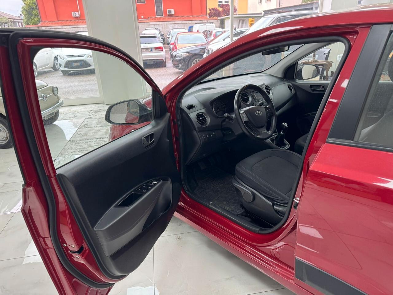 Hyundai i10 1.0 MPI Sound Edition