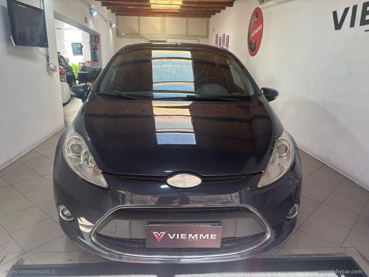 FORD Fiesta 1.4 TDCi 70 CV 5p. Titanium