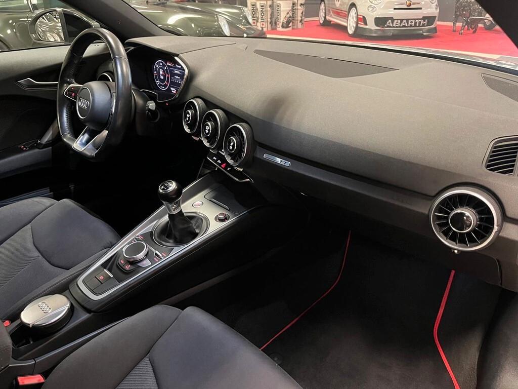 Audi TT Coupé 2.0 TDI ultra Design