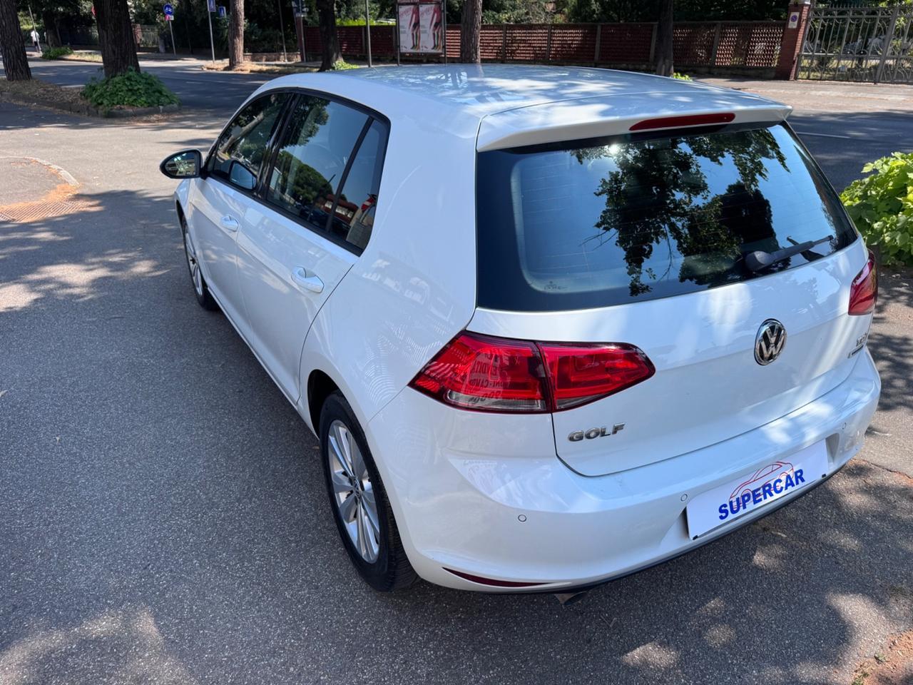 VWGolf 7 1.6 TDI 110 CV 5p. Neopaten garanzia 12 mesi
