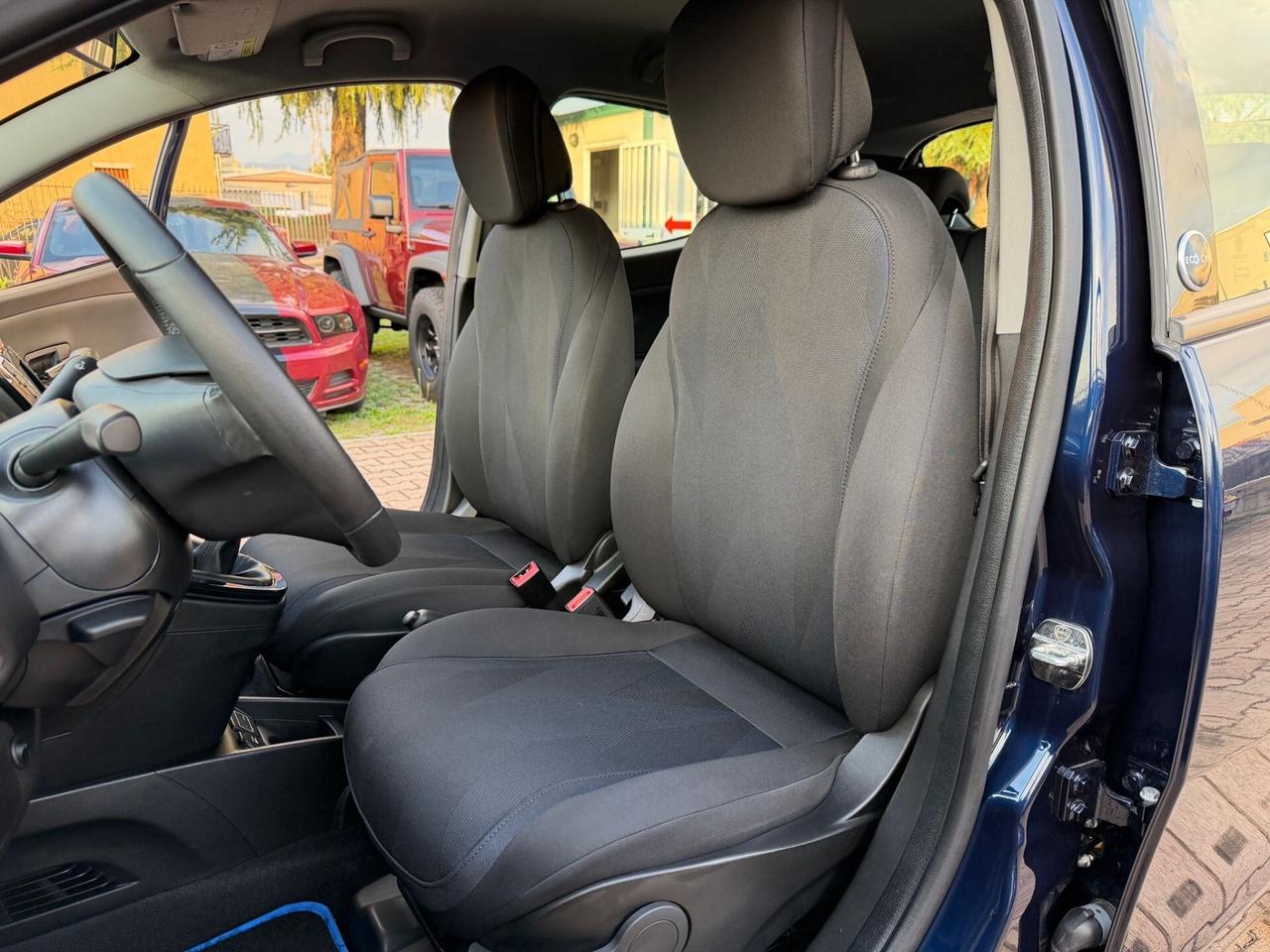 Lancia Ypsilon 1.2 69 CV 5 porte GPL OK NEOPATENTATI