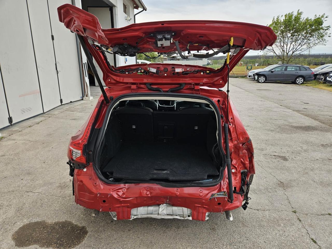 Volvo V60 2.0 b4 Plus Dark auto RUN&DRIVE INCIDENTATA