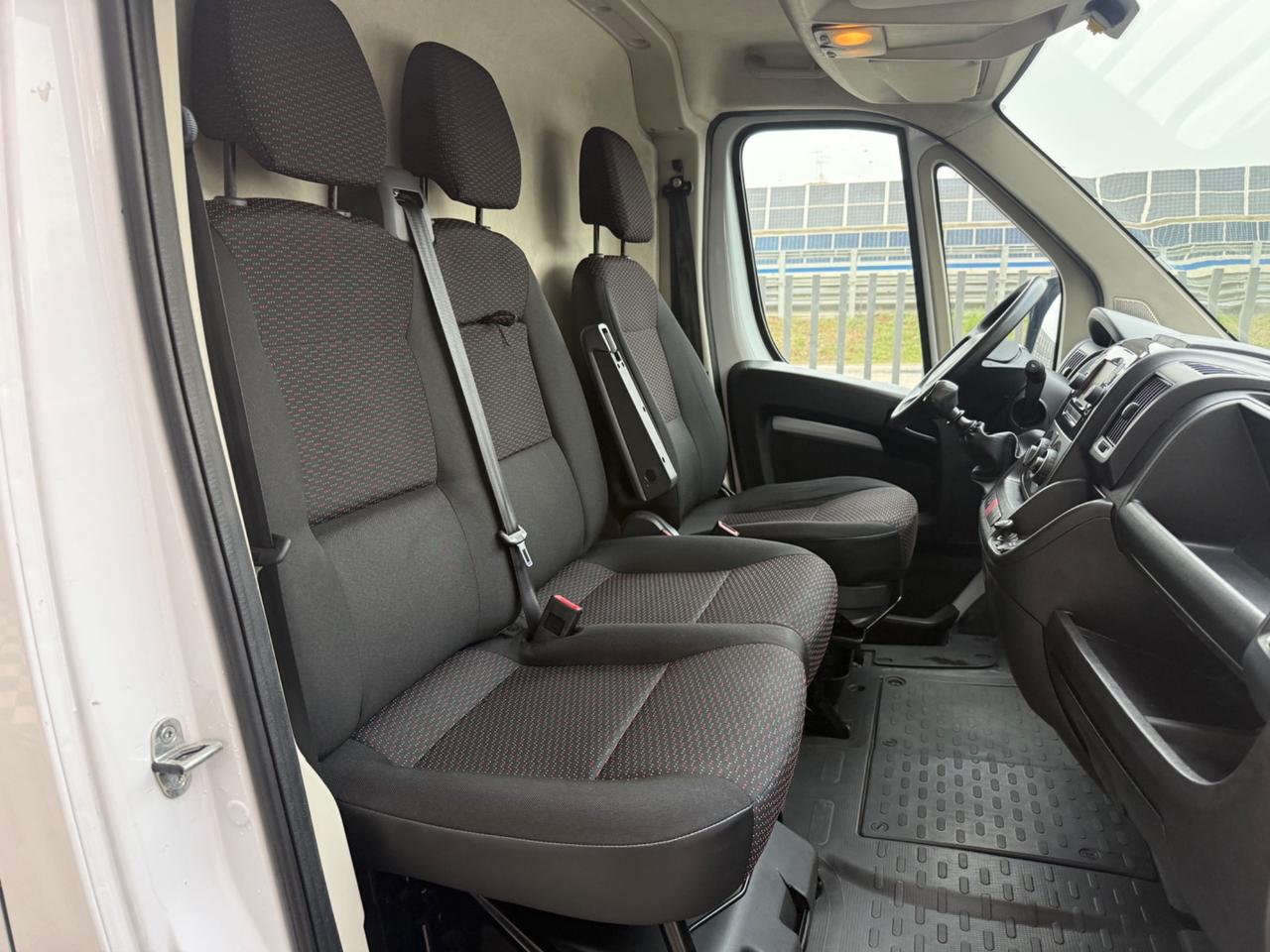 Peugeot Boxer 33 2.2 BlueHDi 140 S&S PM-TM Furgone IVA ESPOSTA