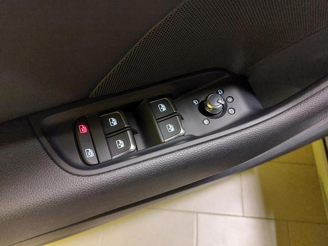 Audi A3 Sportback 2.0 TDI S-LINE QUATTRO 184CV S-TRONIC