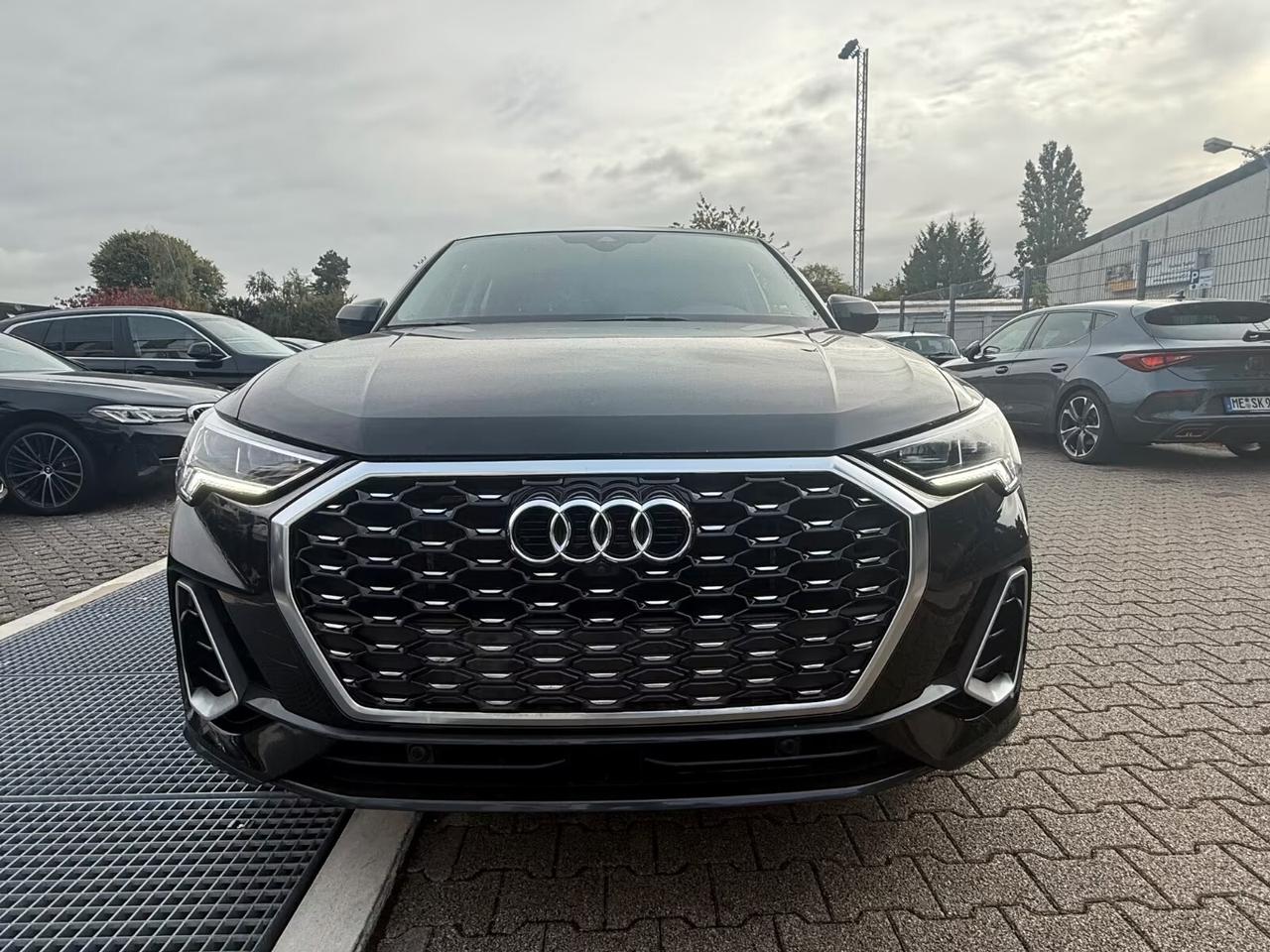 Audi Q3 Sportback 35 2.0 tdi S line edition s-tronic