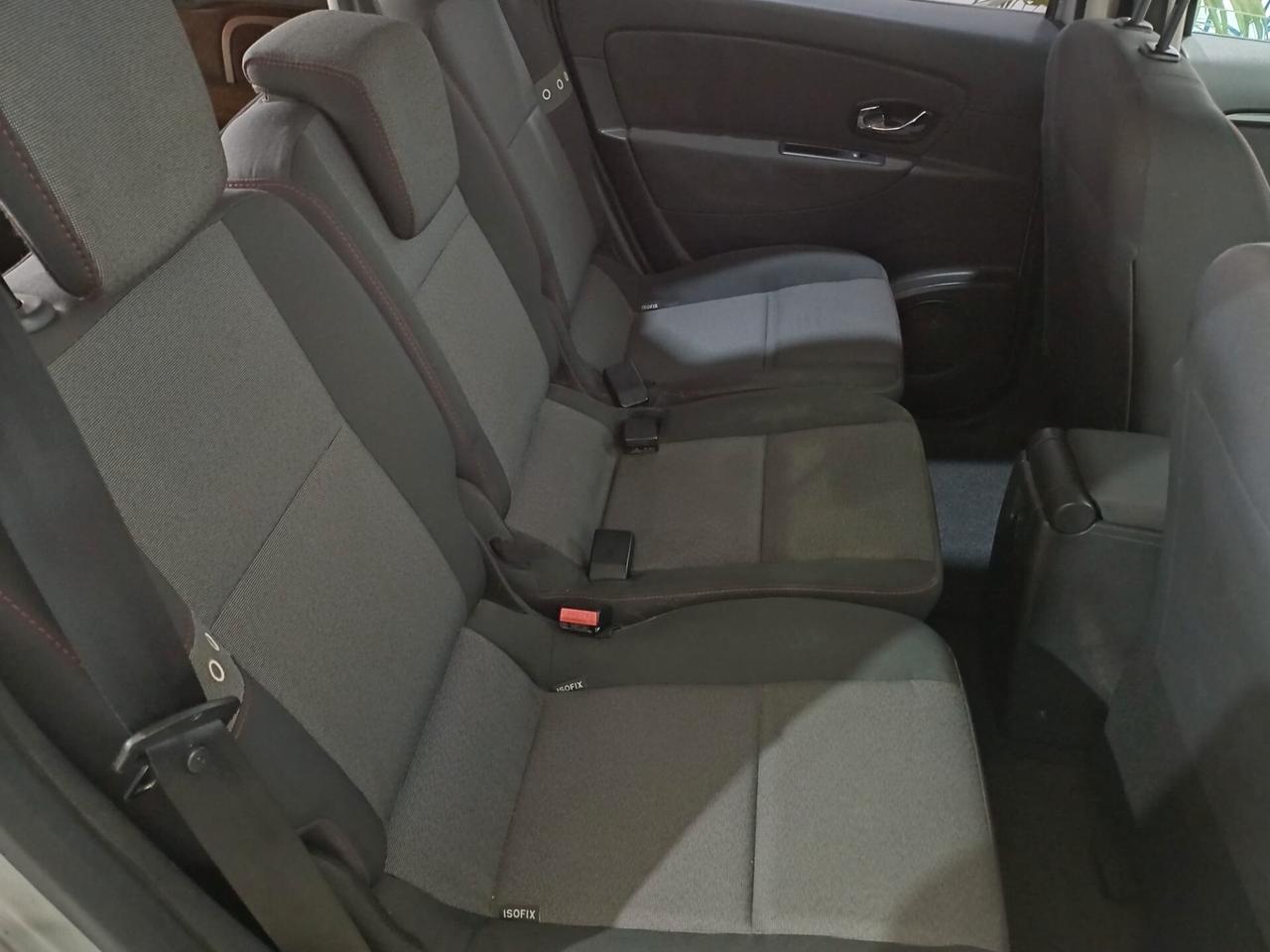 Renault Scenic 1.5 dCi 110CV 7 POSTI - 2013