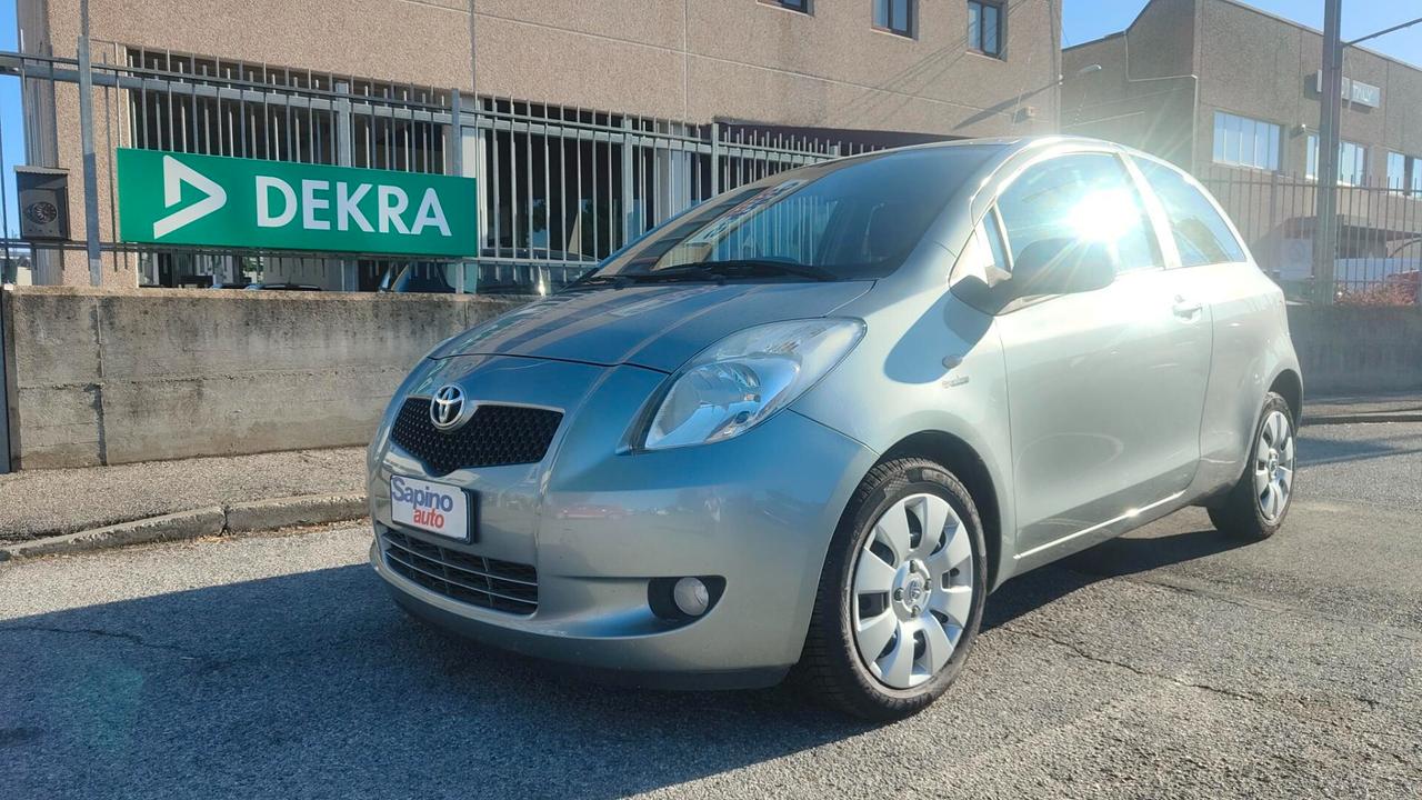 Toyota Yaris 1.3 3 porte
