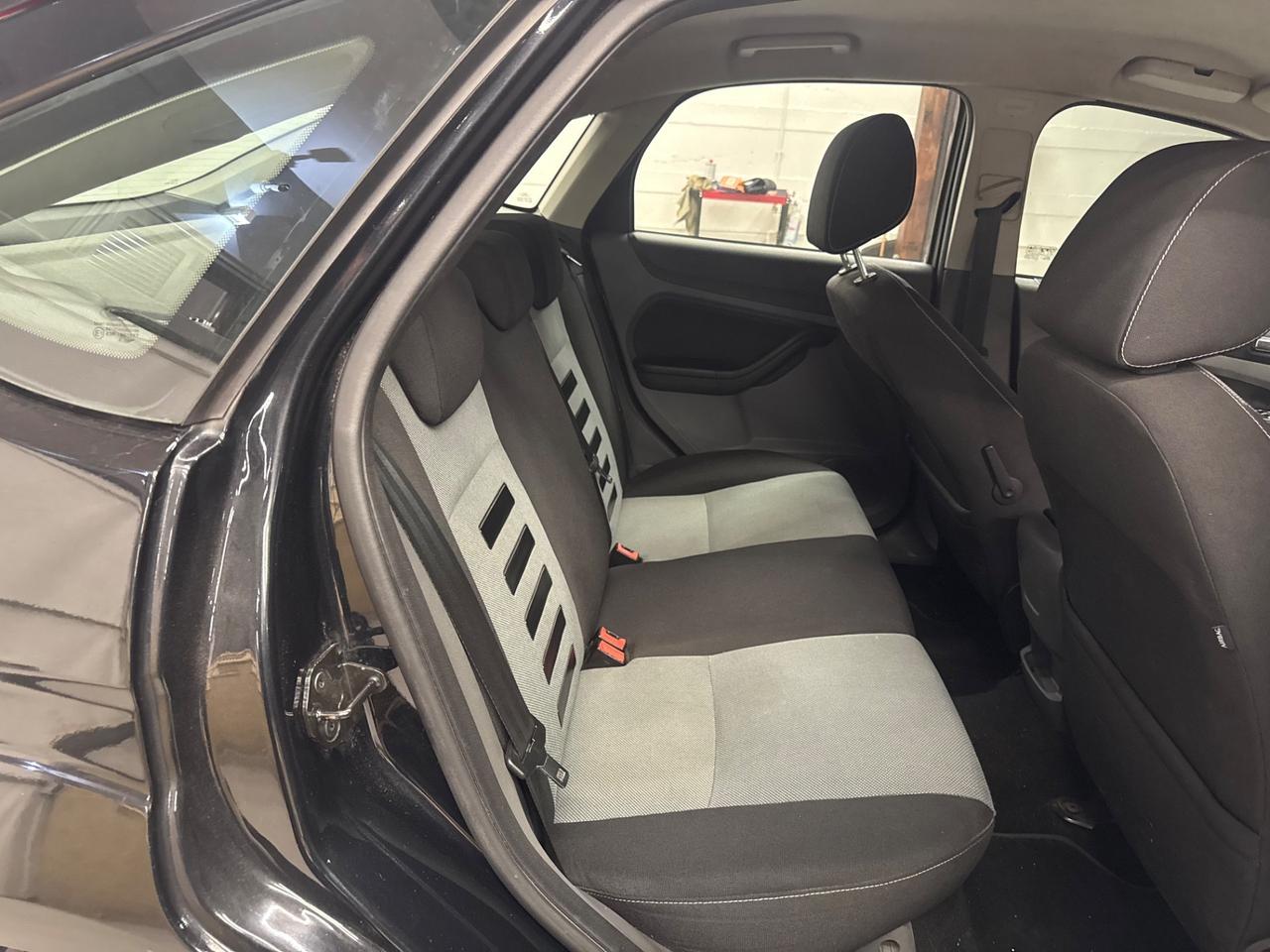 Ford Focus 1.6 TDCi 2011 titanium