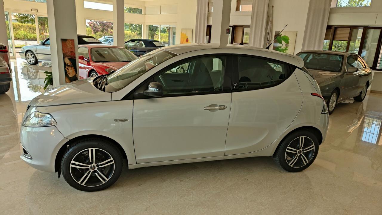 Lancia Ypsilon 1.2 OK NEO PATENT. GARANZIA 12 MESI