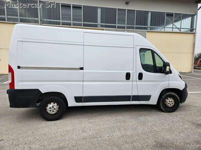 PEUGEOT Boxer 330 L2H2 2.2 BlueHDi 140cv - GF428PL