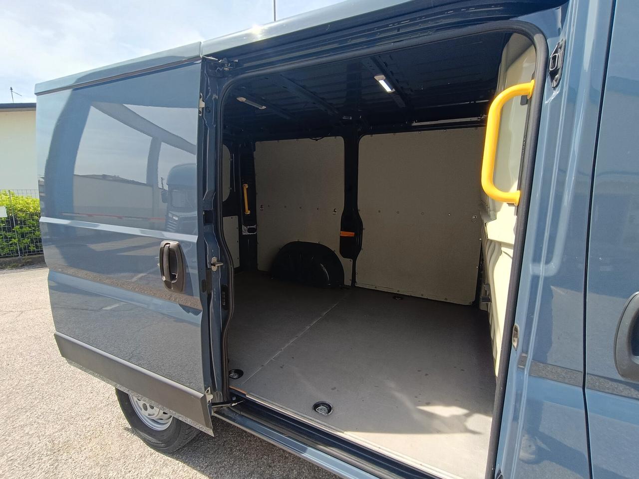 Jumper 30 BlueHDi 120 S&S PC-TN Furgone Business