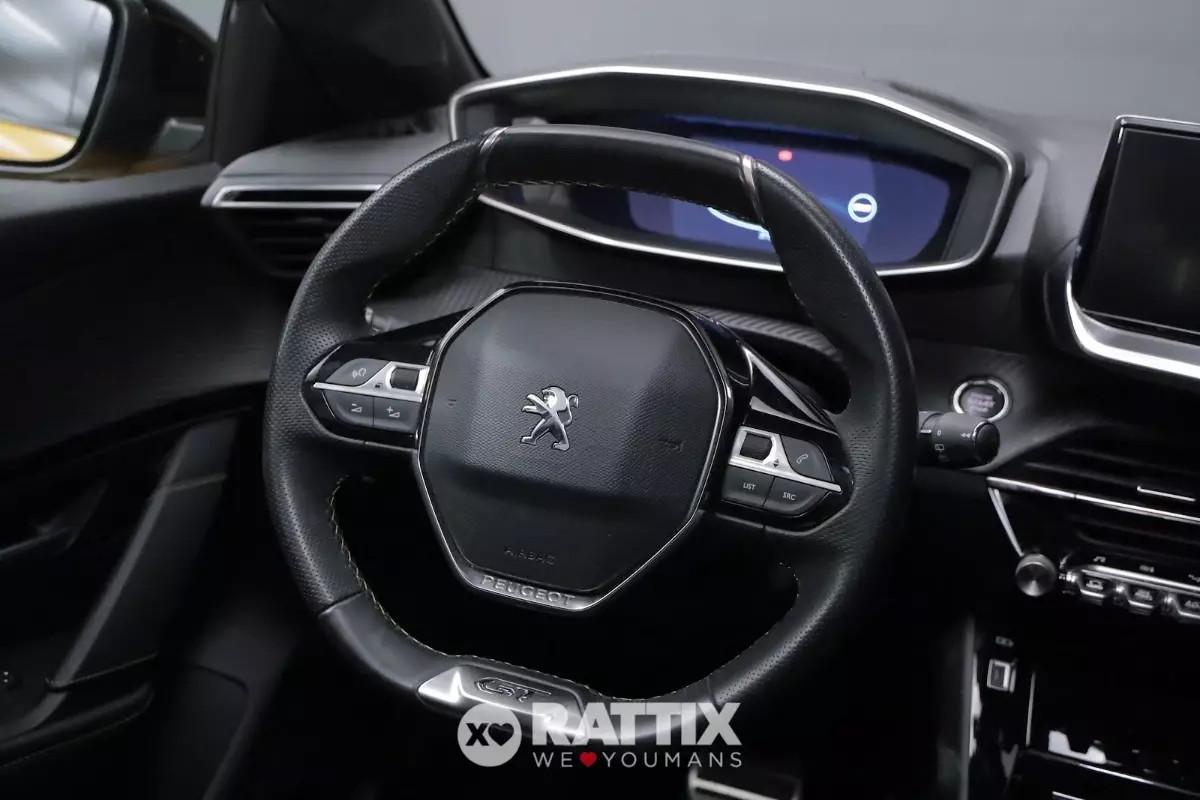 Peugeot e-208 motore elettrico 100kW GT