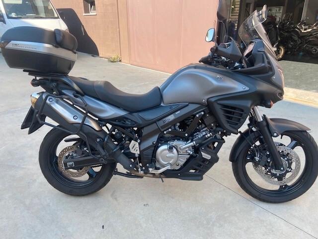 Suzuki V Strom DL 650 2016