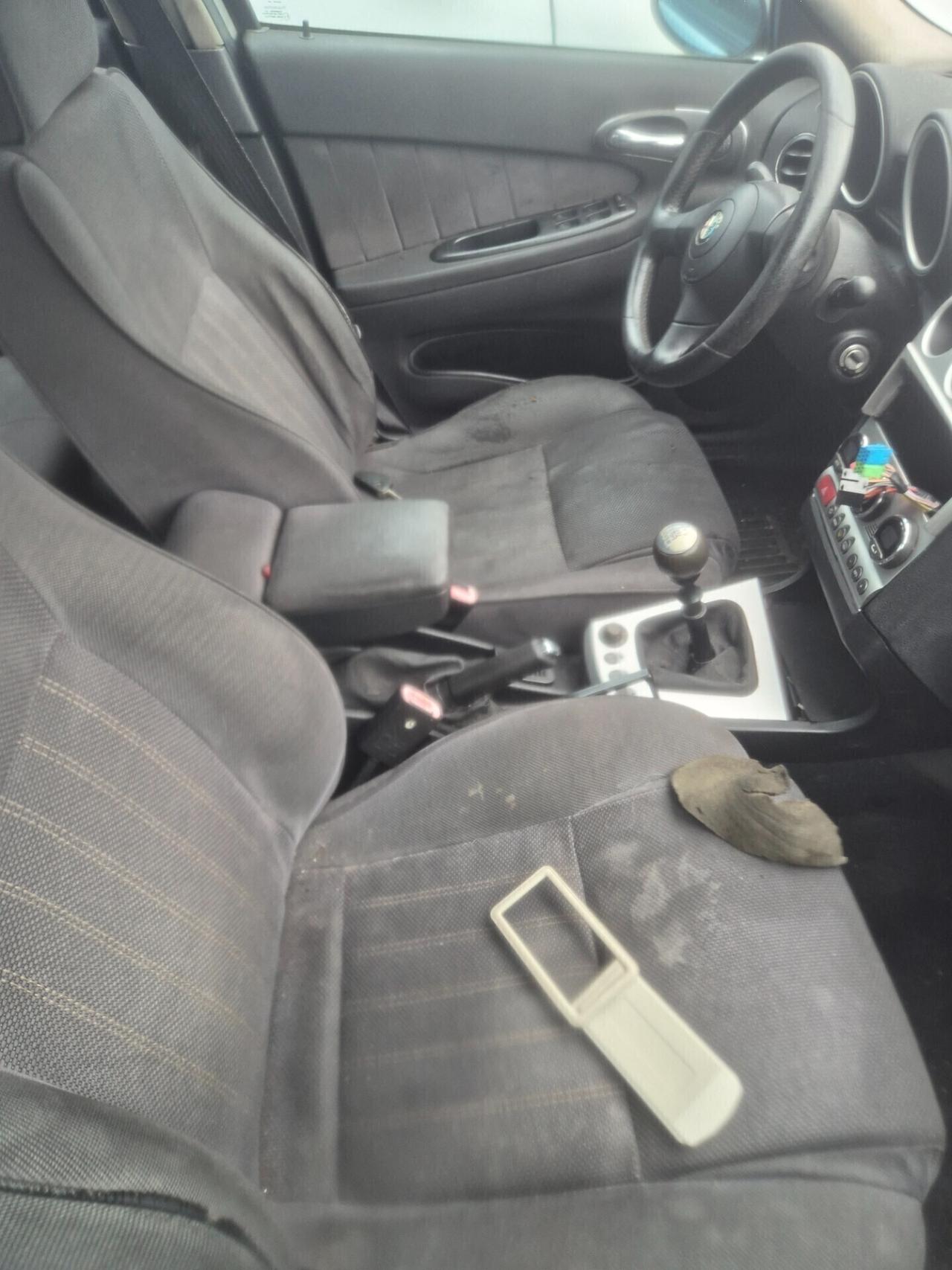 Alfa Romeo 156 1.9 JTD 16V Distinctive