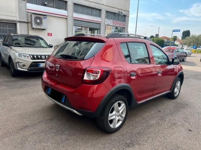 Dacia Sandero Stepway 0.9 Prestige NEOPATENTATI