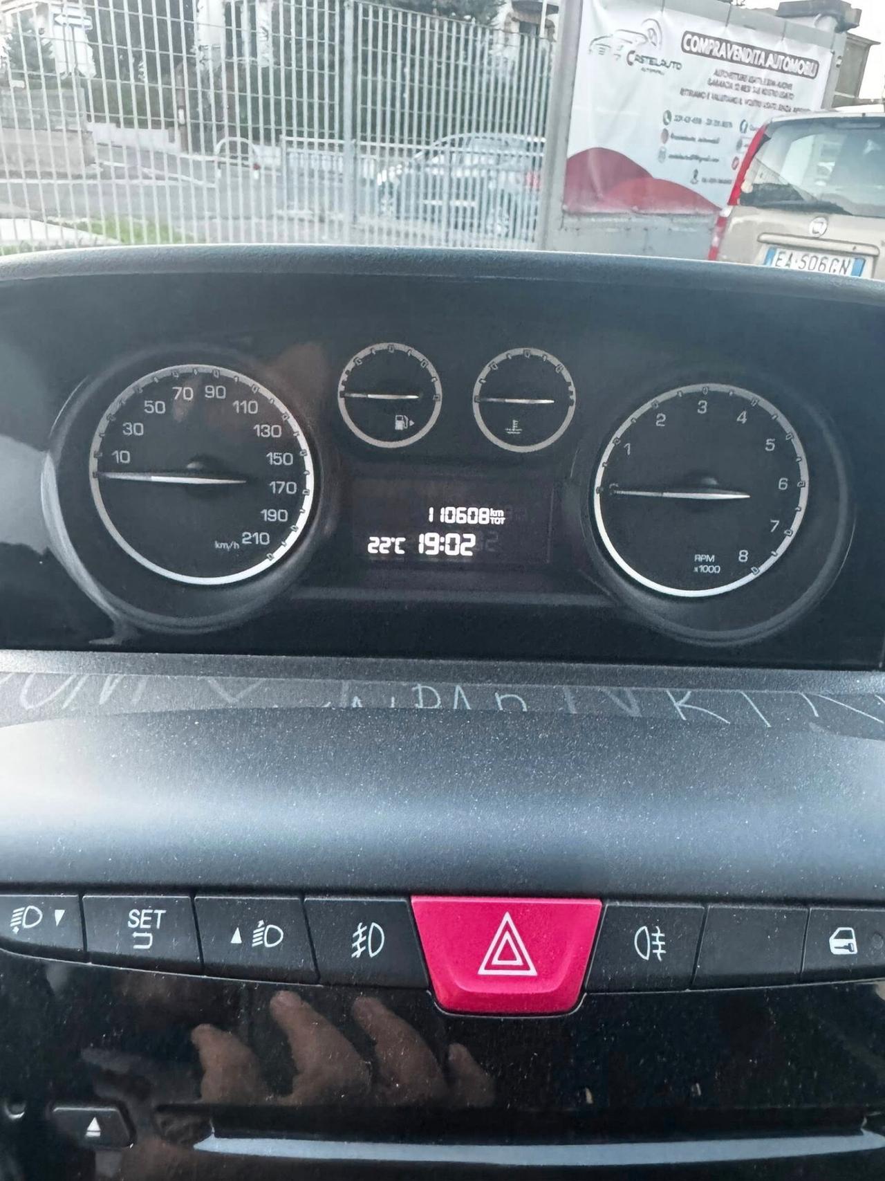 Lancia Ypsilon 1.2 69 CV 5 porte S&S Platinum