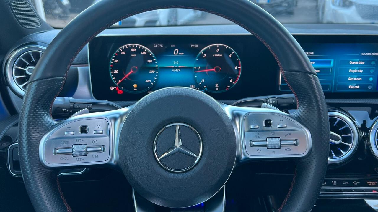 MERCEDES CLASSE A 200d 150CV PREMIUM LUXURY 2021 TETTO APRIBILE