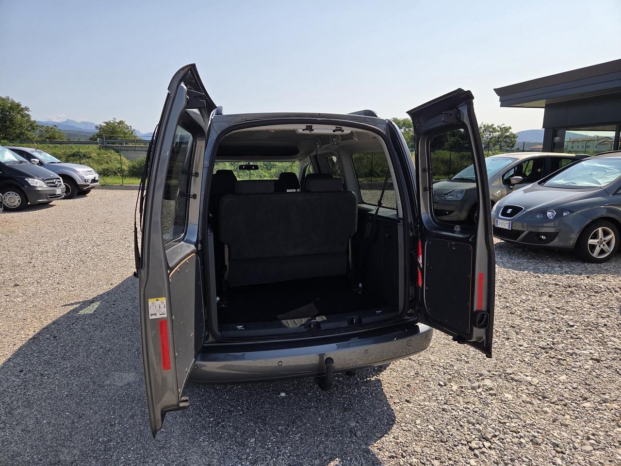 VOLKSWAGEN CADDY 1.2 BENZINA PASSO LUNGO DEL 2014