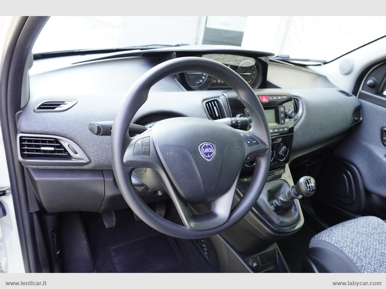 LANCIA Ypsilon 1.0 FireFly 5pS&S Hyb. Eco Silv.
