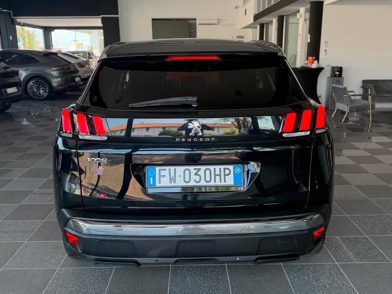 Peugeot 3008 BlueHDi 130 S&S Allure