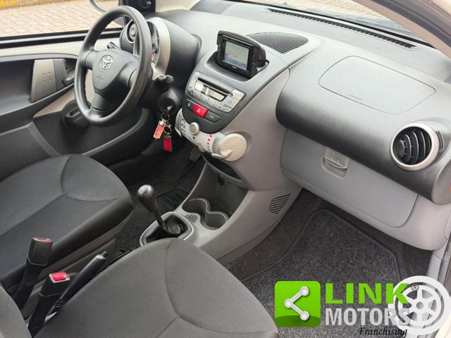 TOYOTA Aygo 1.0 5 porte Now Connect
