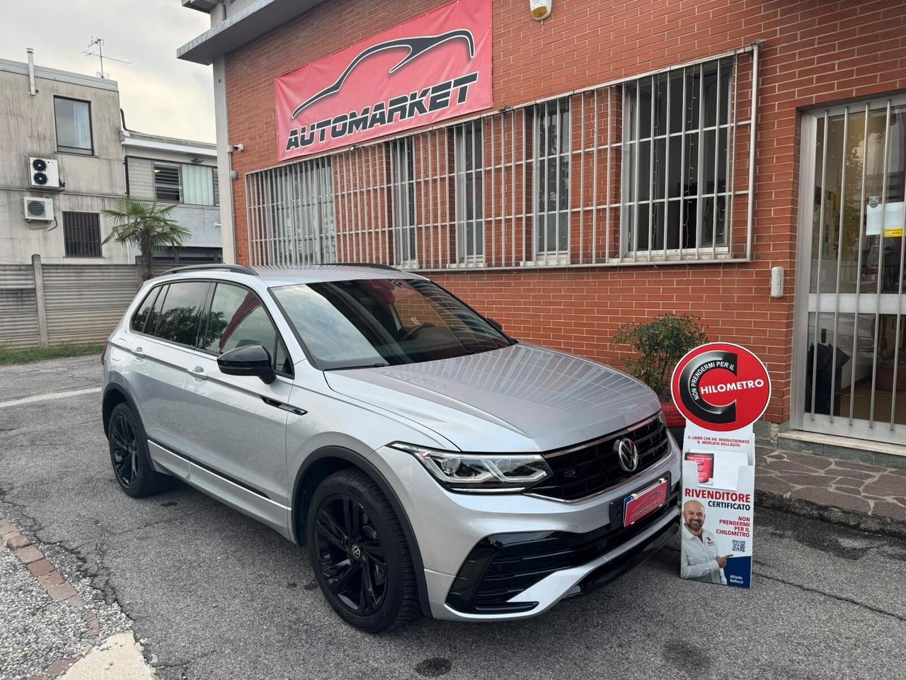 Volkswagen Tiguan 2.0 tdi R-Line 4motion 200cv dsg