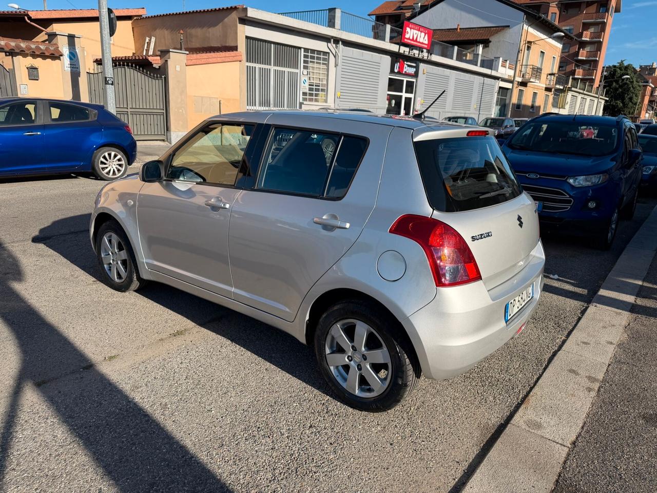 Suzuki Swift 1.3 4x4 5p. GL