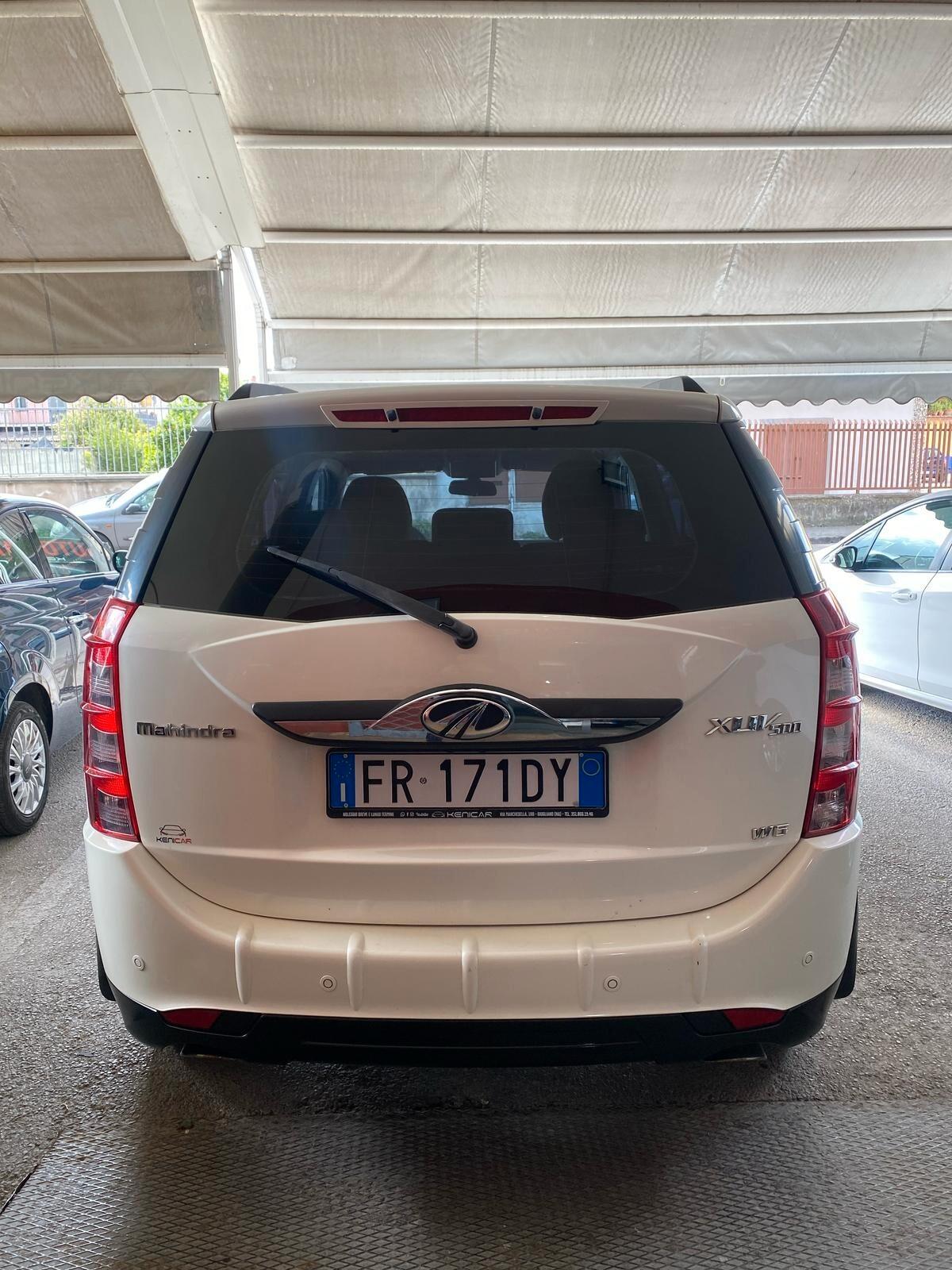 Mahindra XUV500 2.2 16V FWD W6