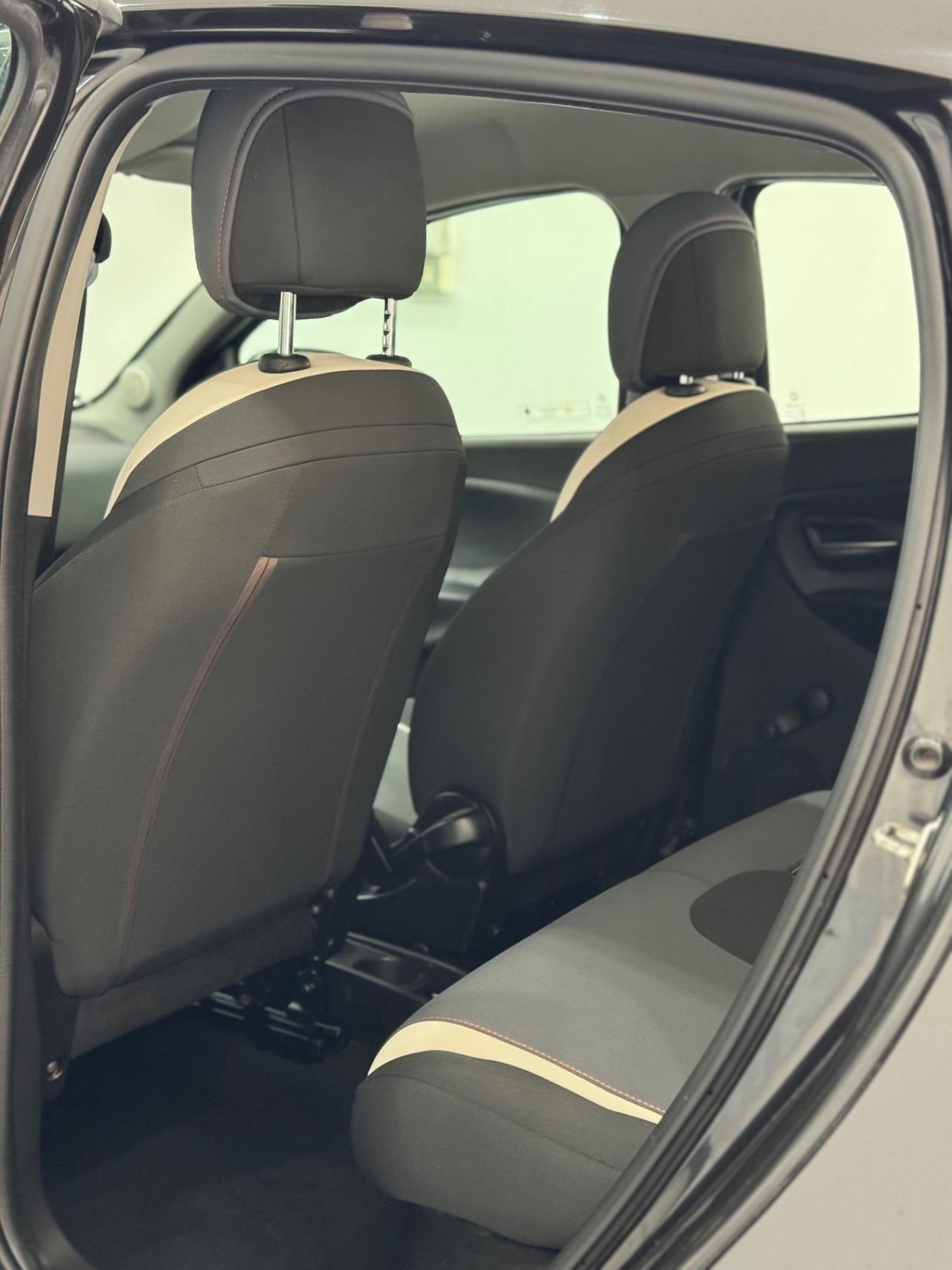 Lancia Ypsilon 1.2 69 CV 5 porte GPL Ecochic Gold