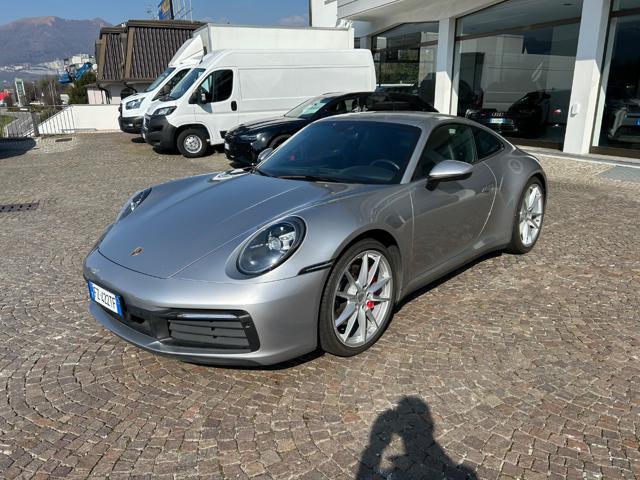 PORSCHE 992 Carrera 4S