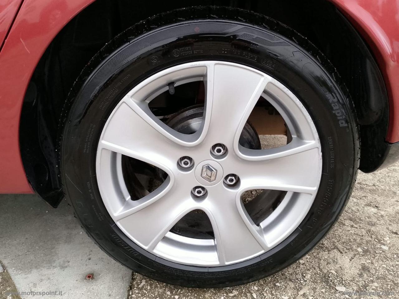 RENAULT Clio 1.2 75 CV 5p. Wave