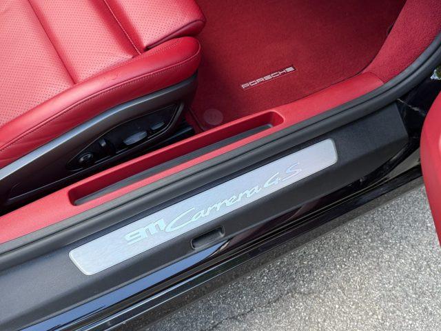 PORSCHE 992 Carrera 4S Cabriolet PRIMA VERNICE