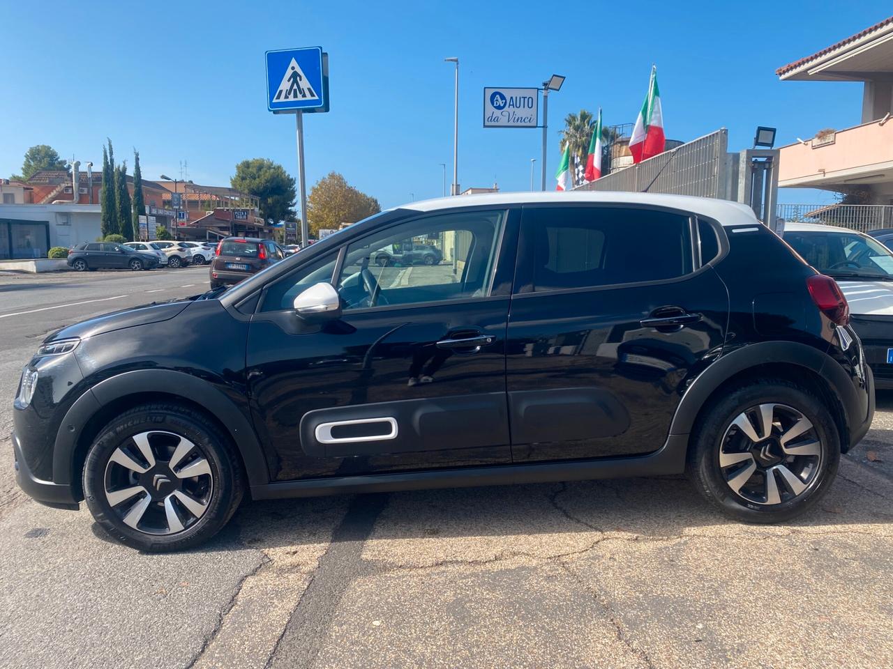 CITROENn C3 1.2 Puretech 110Cv s&s SHINE Pack