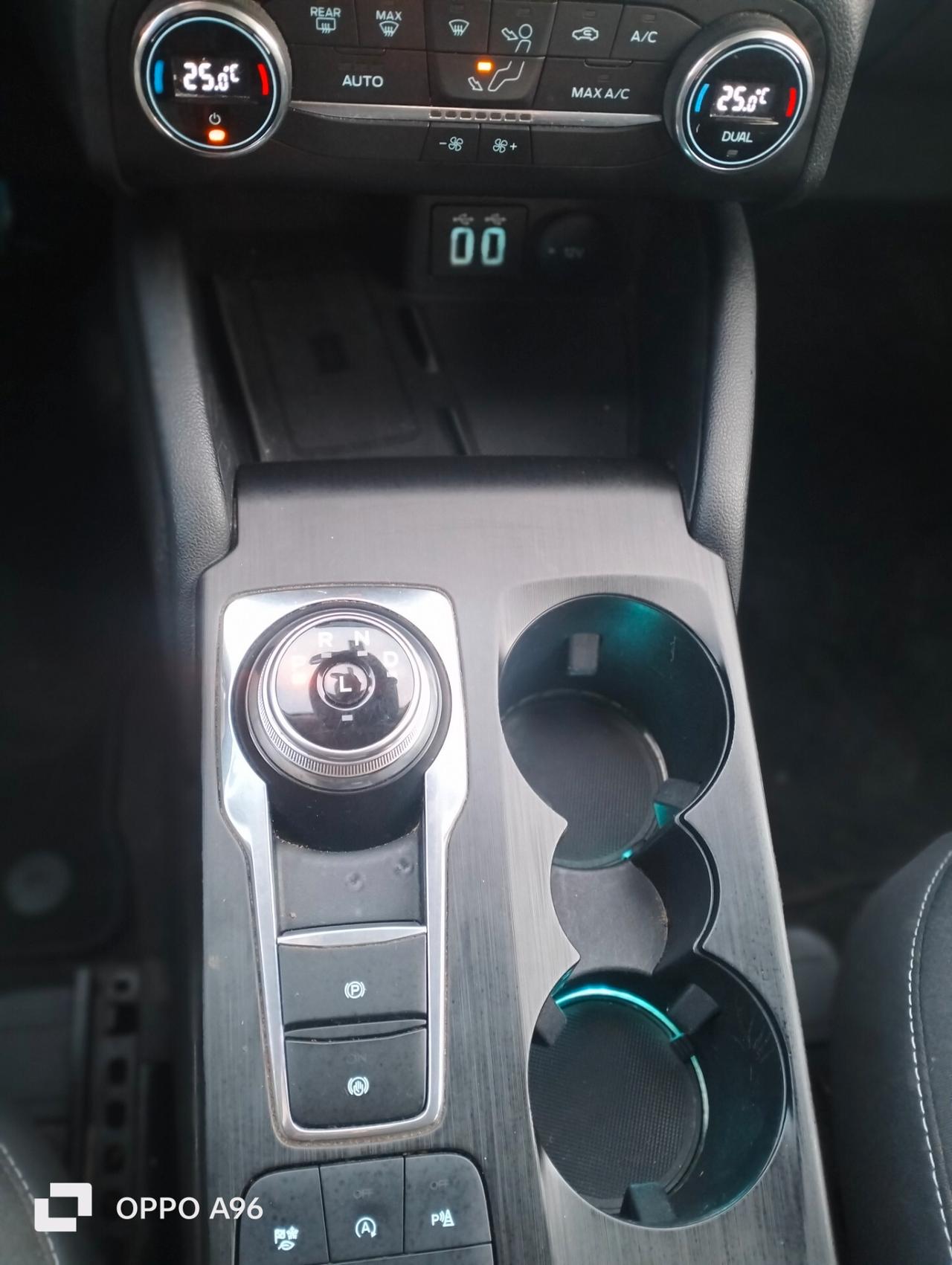 Ford Kuga 1.5 EcoBlue 120 CV aut. 2WD Connect