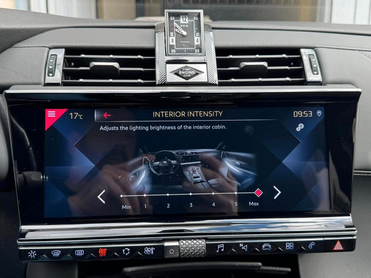 DS7 CROSSBACK 1.5 HDI 130 CV. EAT8 RIVOLI NAVI RETROCAMERA PELLE