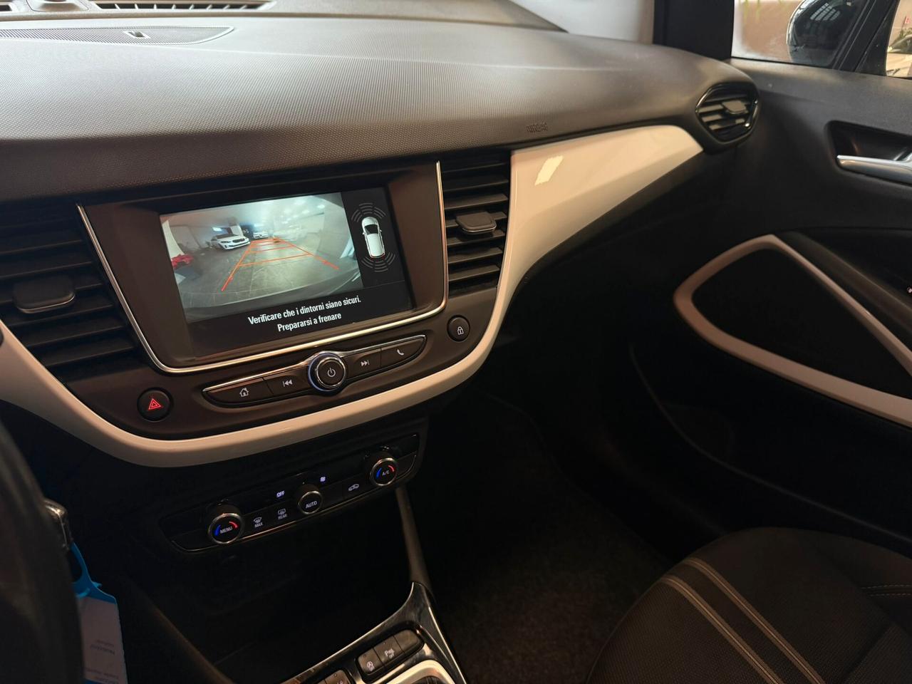 Opel Crossland 1.2 12V Start&Stop Design & Tech