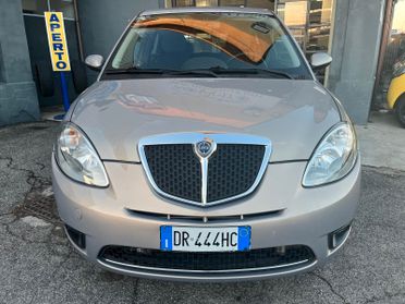 Lancia Ypsilon 1.2 Argento OK NEOPATENTATI