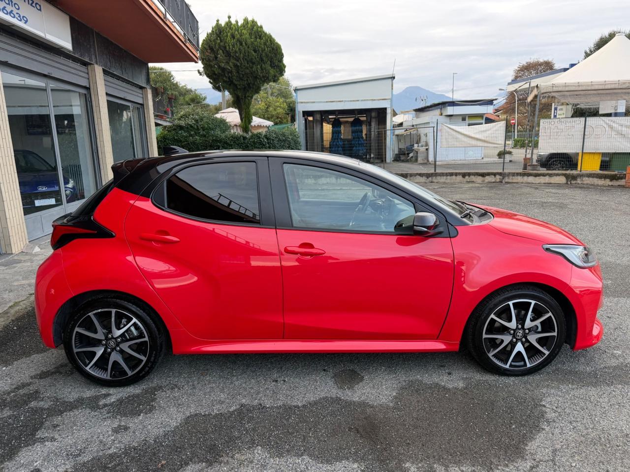 Toyota Yaris 1.5 Hybrid 5 porte Premiere